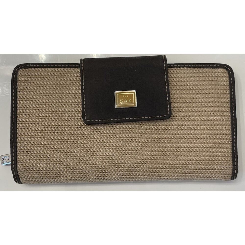 The Sak Crochet Wallet 7x4 Vinyl